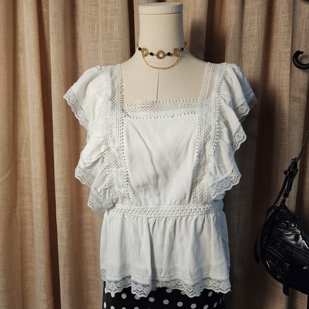 Audrey Parks Francesca's White Lace Peplum Blouse Large Tie Back Ruffle Top